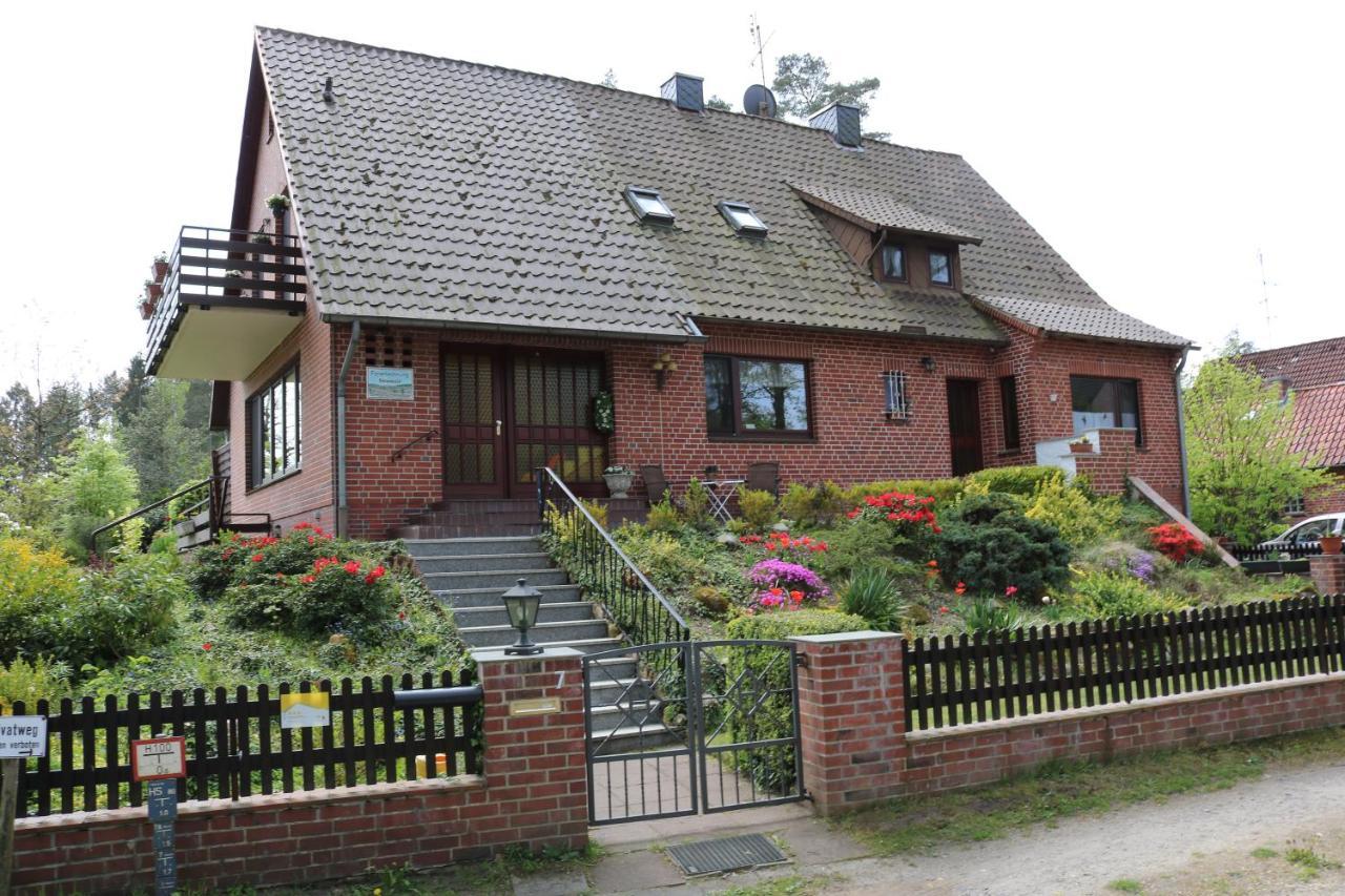 Gaestezimmer Neumair ウンデロー エクステリア 写真